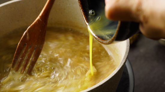 How to Properly Add Egg to Ramen for the Perfect Creamy Texture in 2025