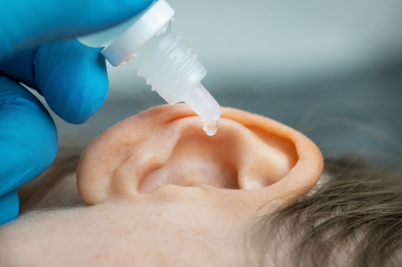 Effective Ways to Use Hydrogen Peroxide in Your Ear: Tips for Safe and Practical Use in 2025