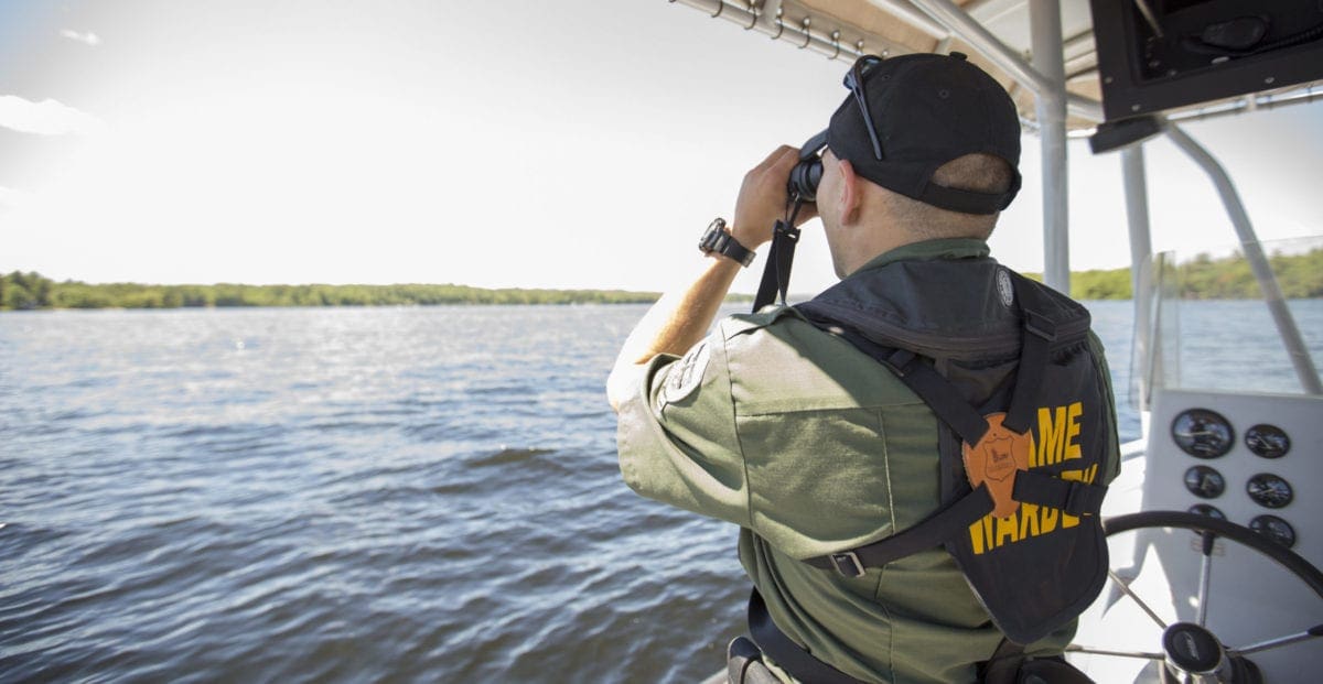 How to become a game warden