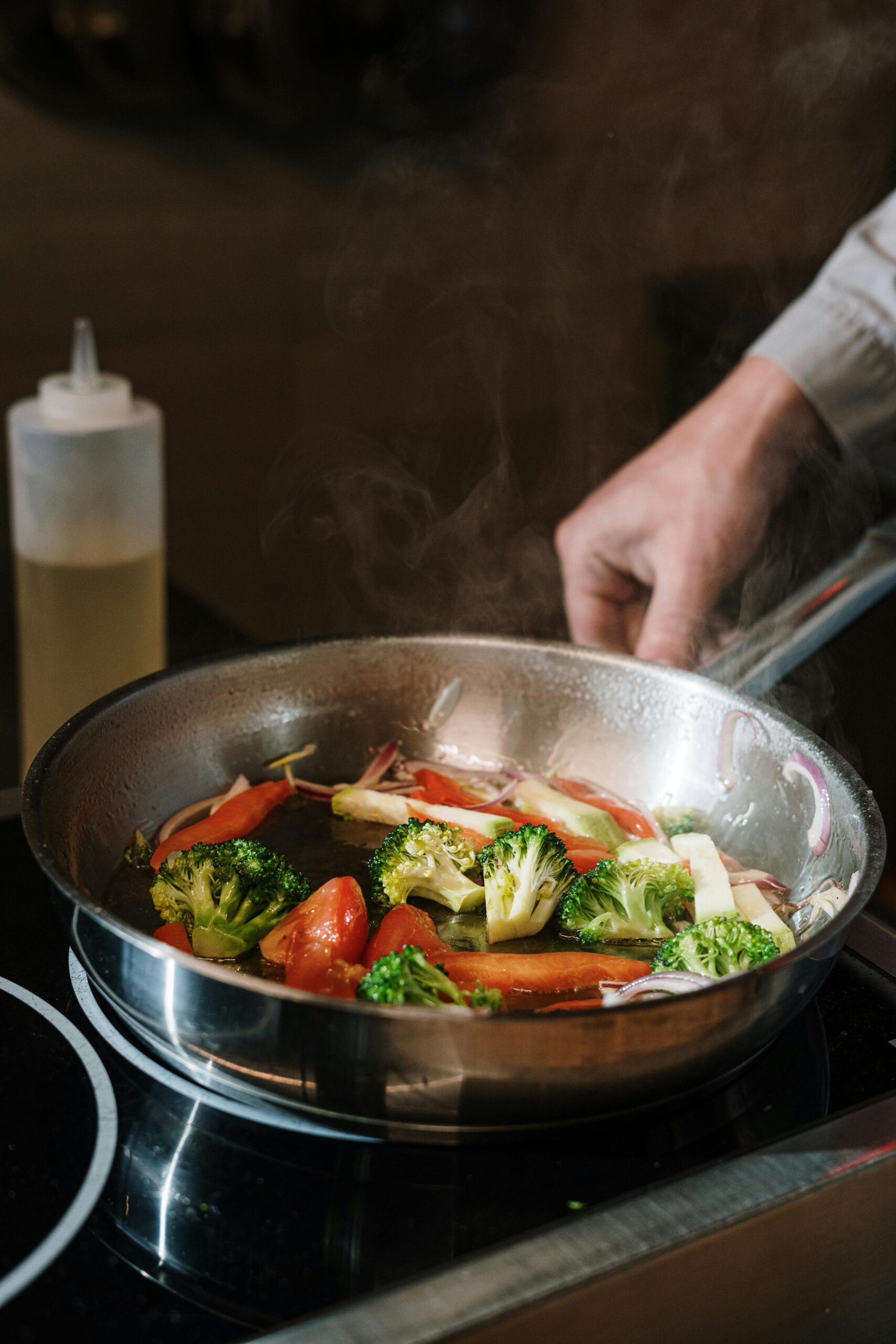 Smart Ways to Cook Broccoli in the Oven for Perfectly Sauteed Results in 2025